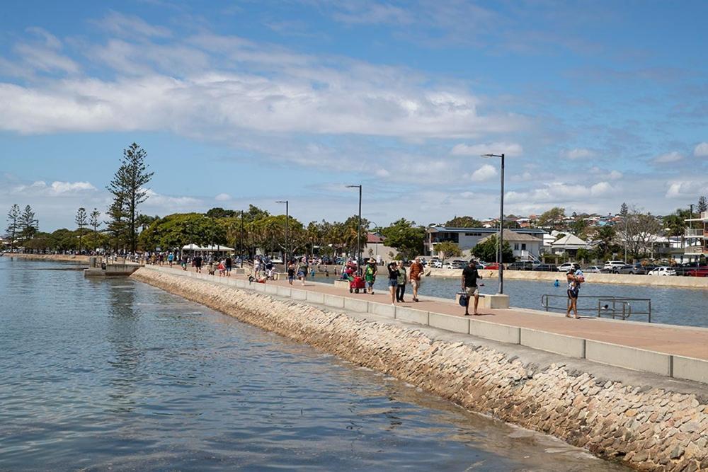 On Esplanade Own Flat & Pool, Manly Cafe Precinct Apartamento Brisbane Exterior foto